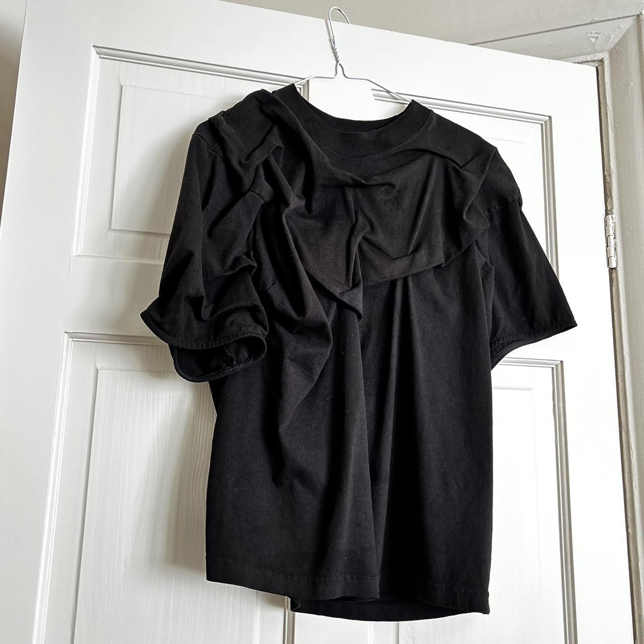 aganovich t-shirt , Size M, Structured/pleated...