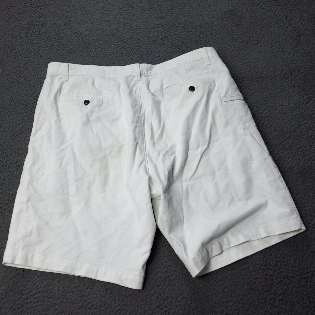 Dockers Men's White Shorts (2)