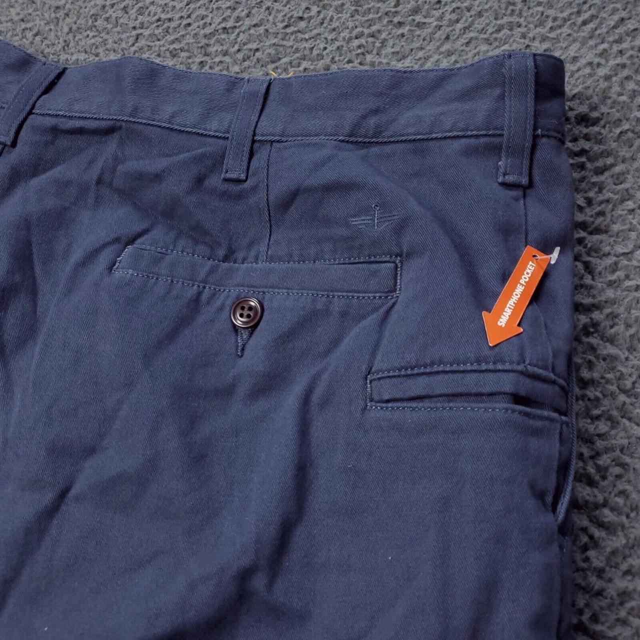 Dockers Men's Blue Shorts (3)
