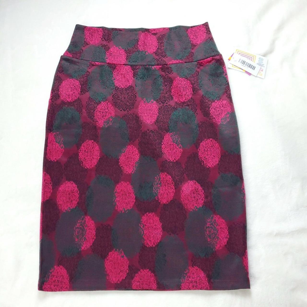 NWT LulaRoe Cassie Skirt Womens Size Small  - Depop