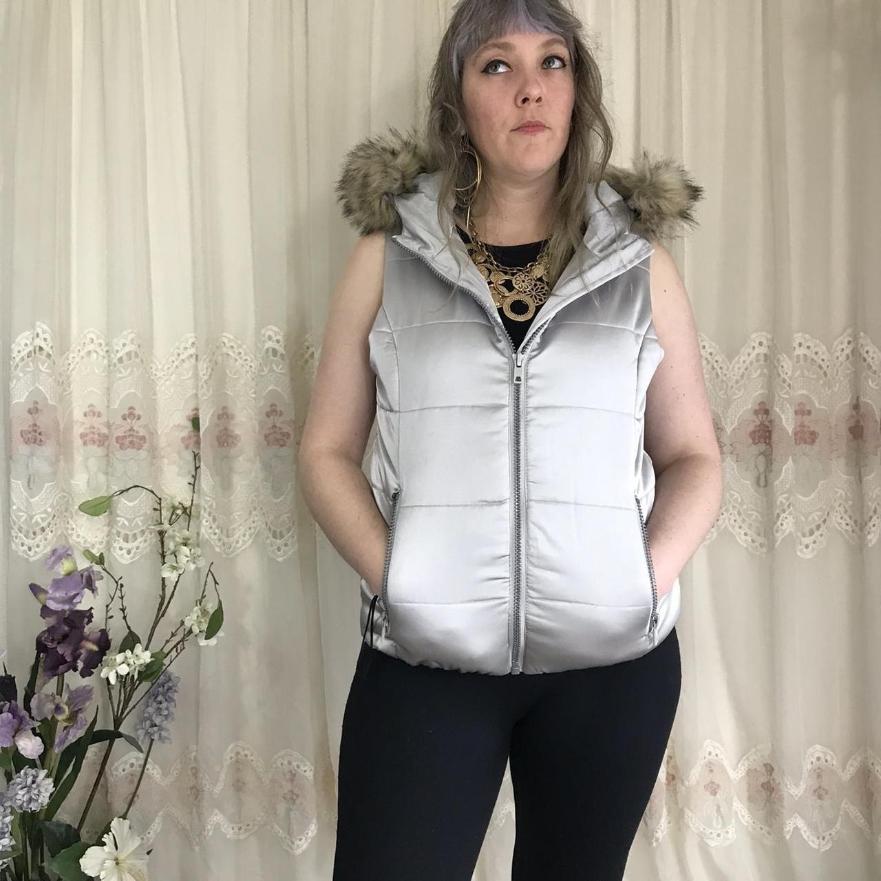 Liz claiborne hot sale puffer vest