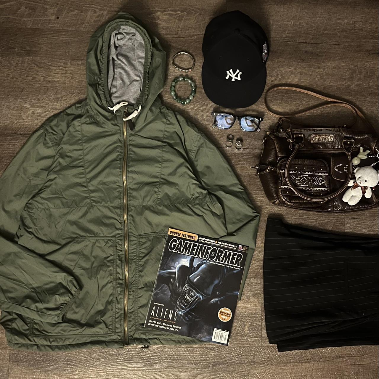 item listed by loverbuithrifts