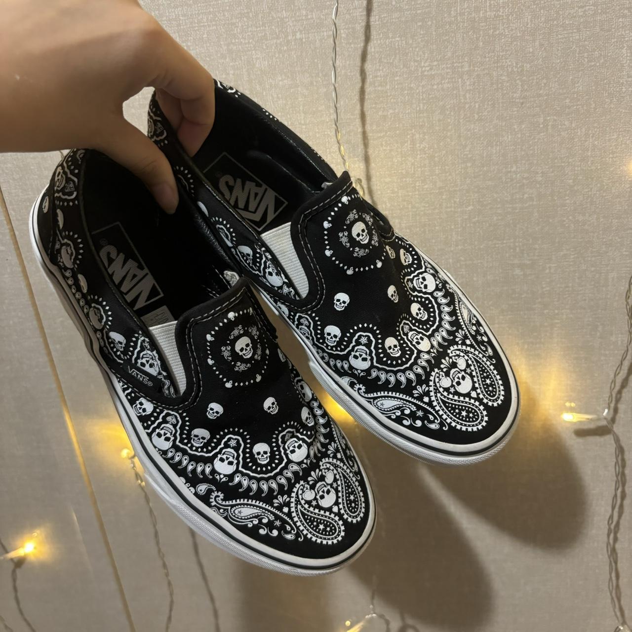 Bandana vans slip on hotsell