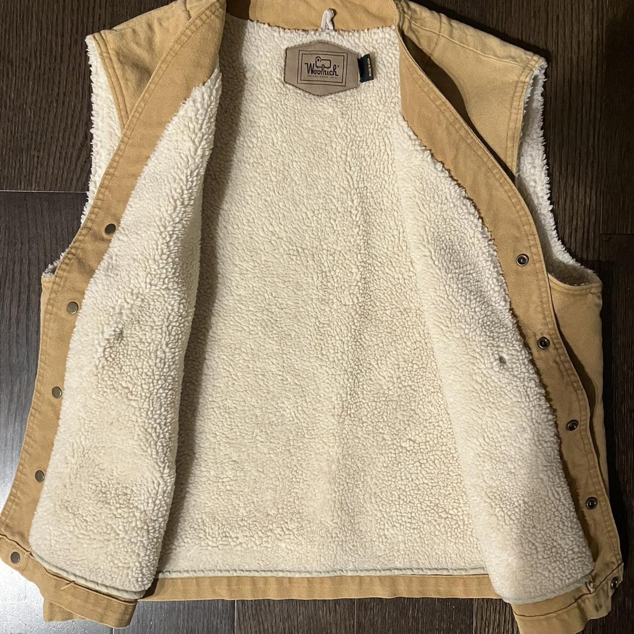Woolrich Men's Tan and Cream Gilet (2)