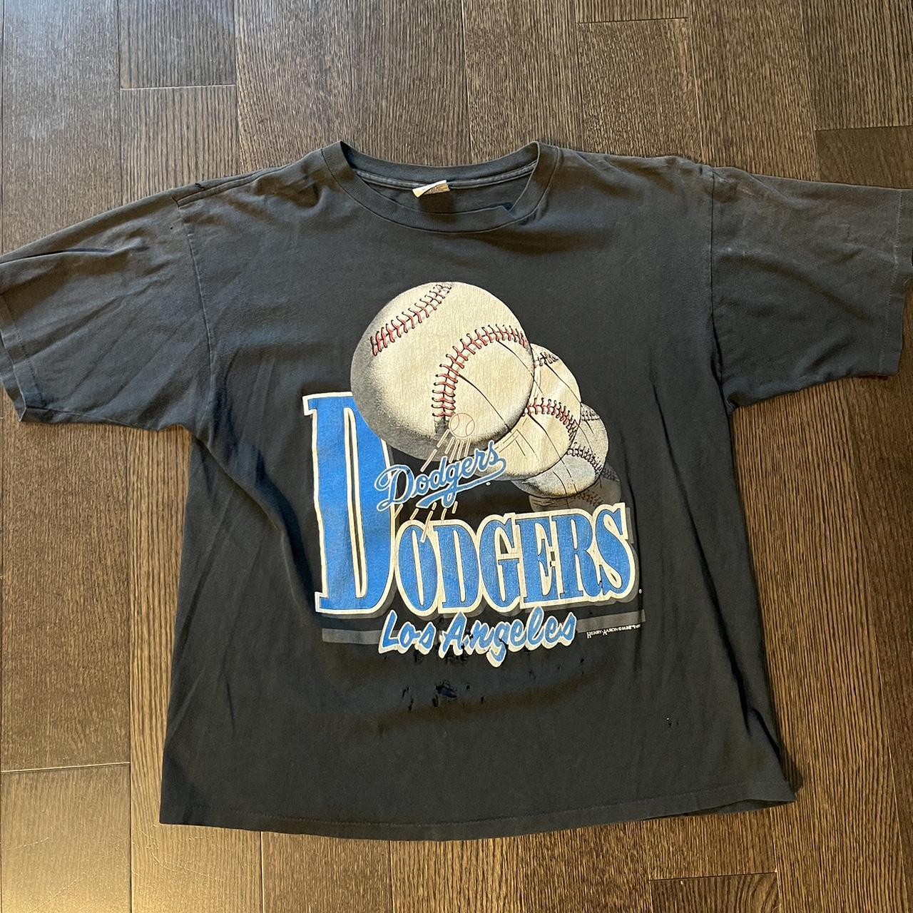 Dope vintage 1995 LA Dodgers tee! This tee is a bit... - Depop