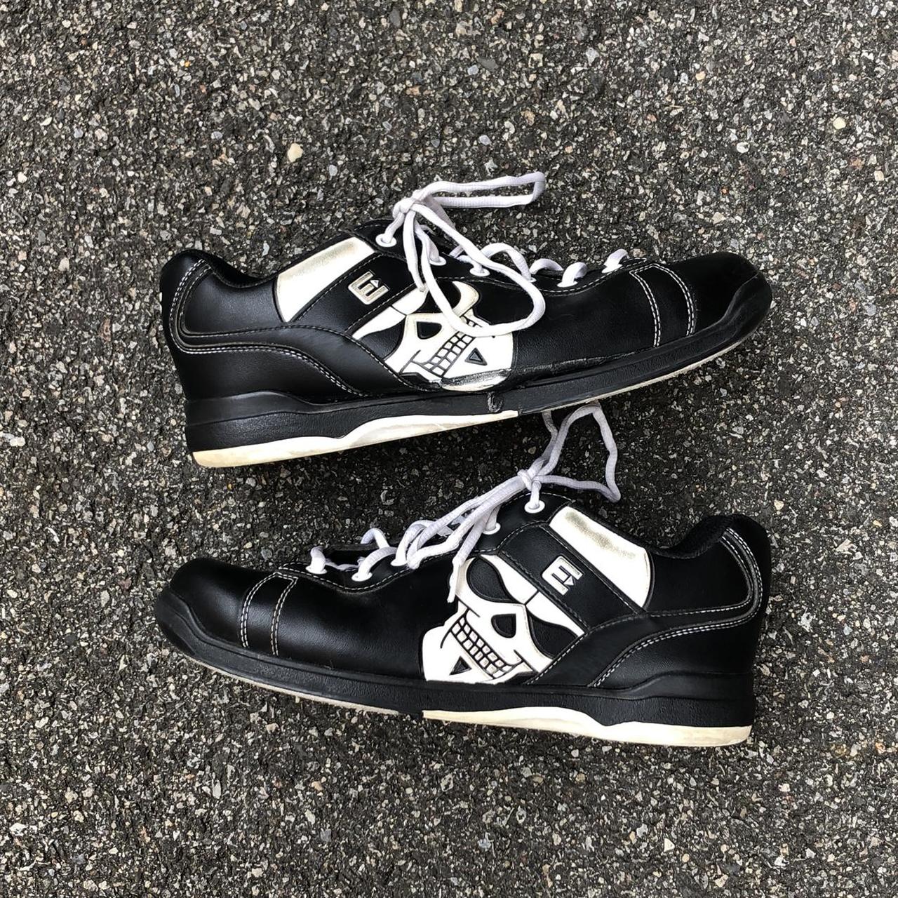 vintage etonic skull shoes use pics for... Depop