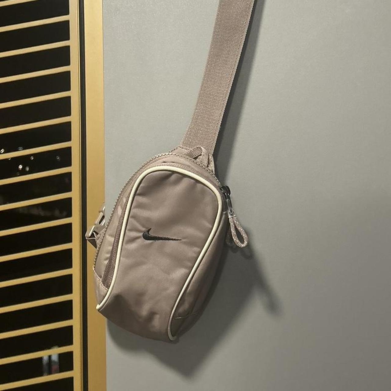 item listed by lvisphillips