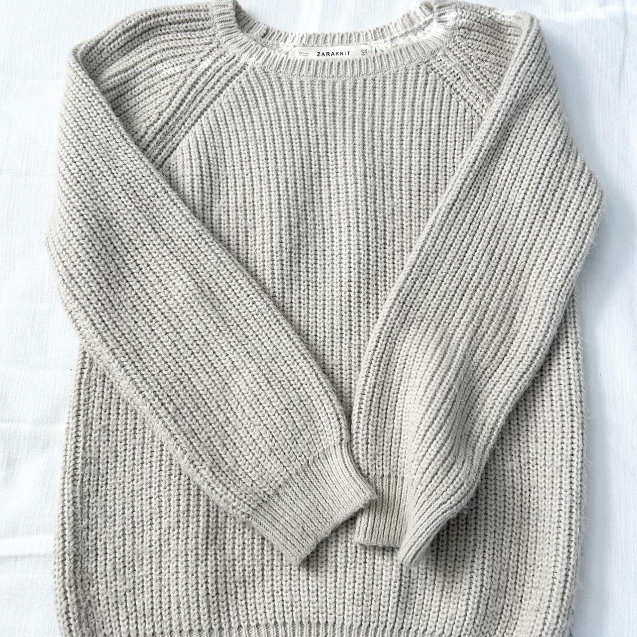 Zara Women's Cream Jumper Depop