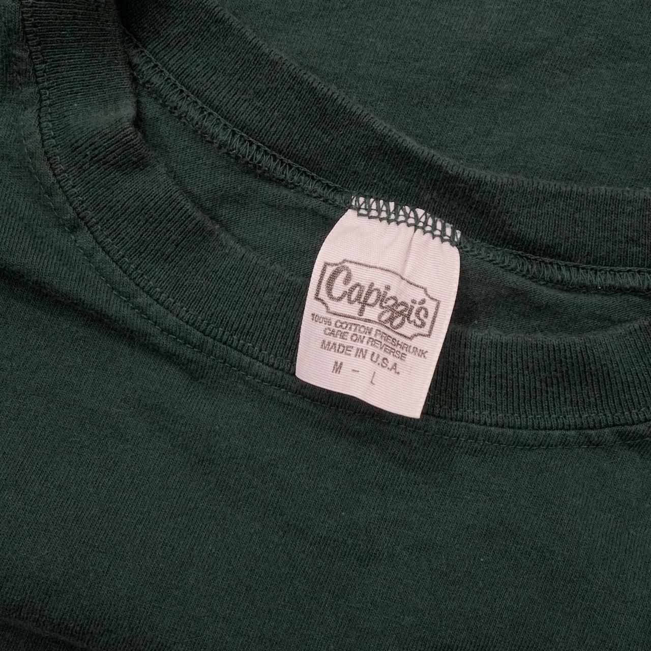 Forest green short-sleeved crewneck tee t-shirt - Depop