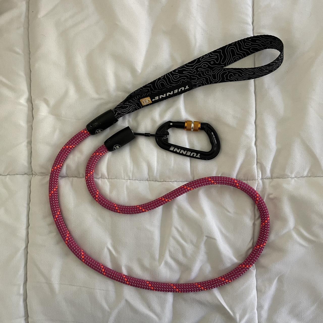 Tuenne Carabiner Dog Leash (4ft) Made from durable... Depop