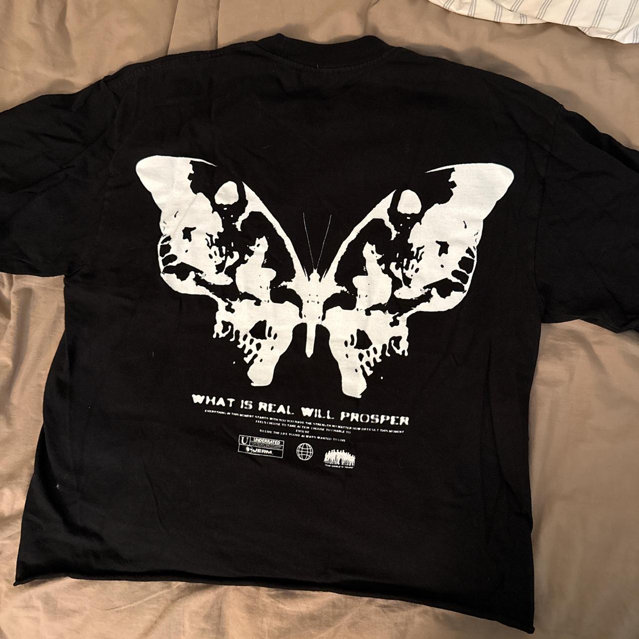 Stussy butterfly-tshirt - Depop