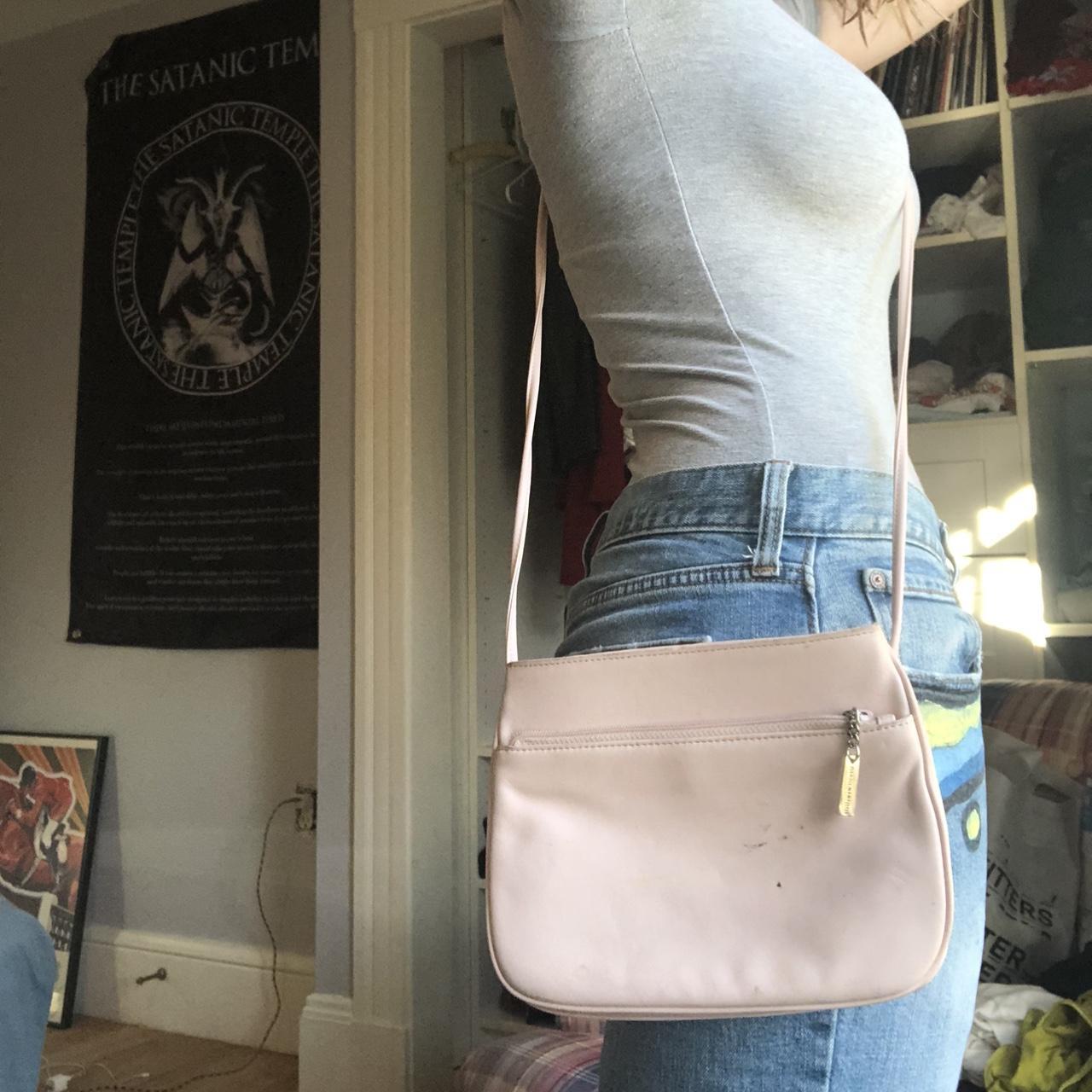 Pink Giani Bernini crossbody purse *some wear on - Depop