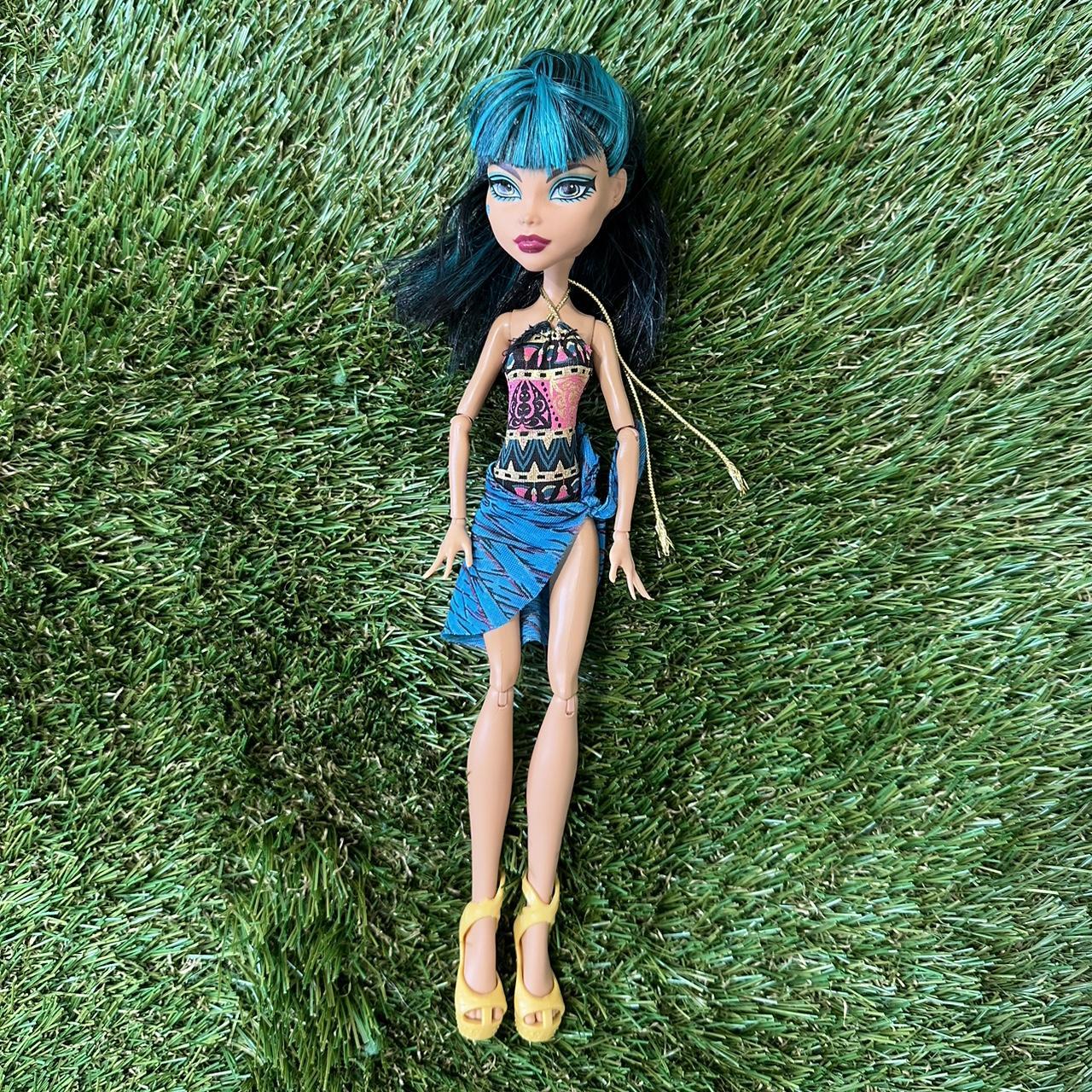 Deals Monster High Cleo De Nile Doll Mattel First Wave