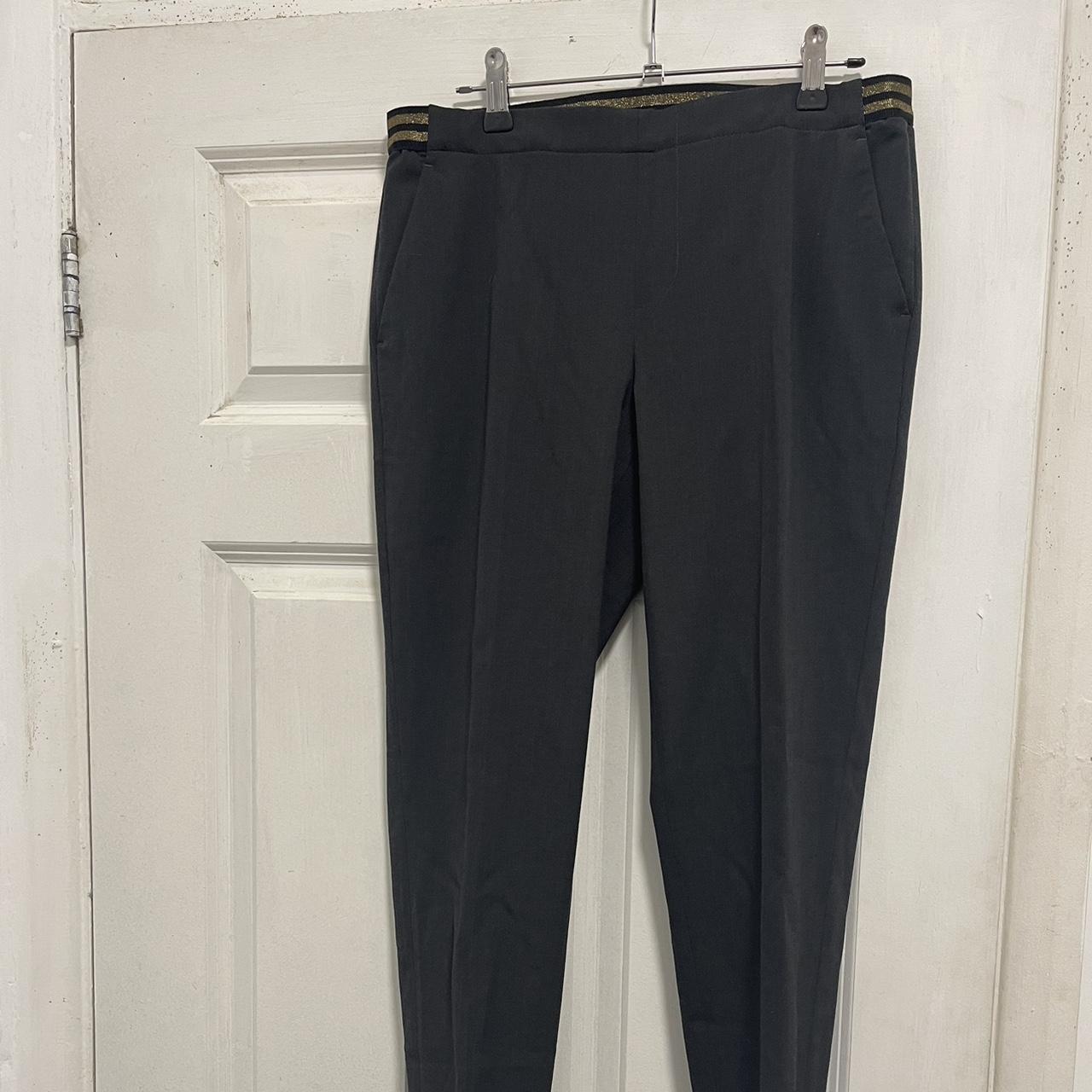 Women's Grey Trousers | Depop