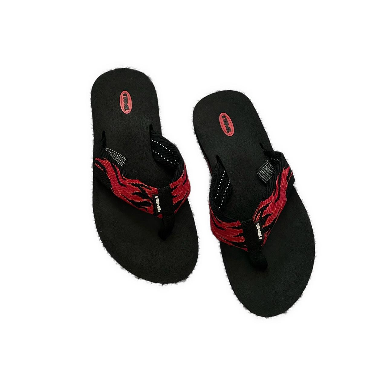 flip flops like teva