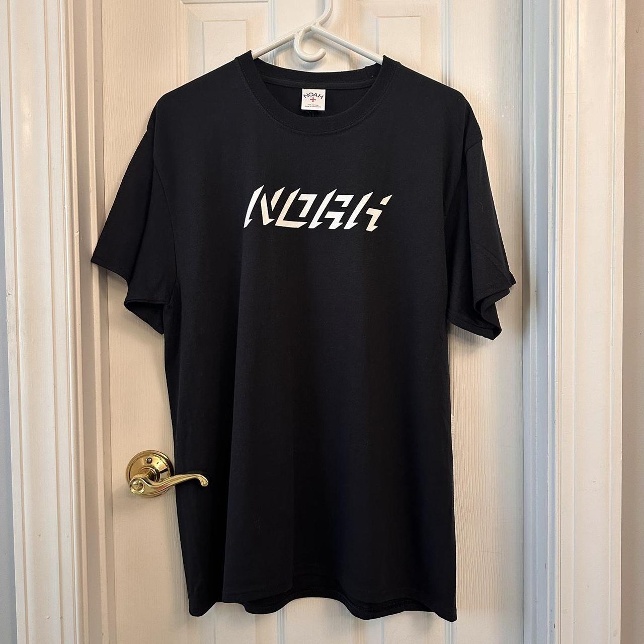 Noah NY AO Logo Tee Black T shirt size L Depop