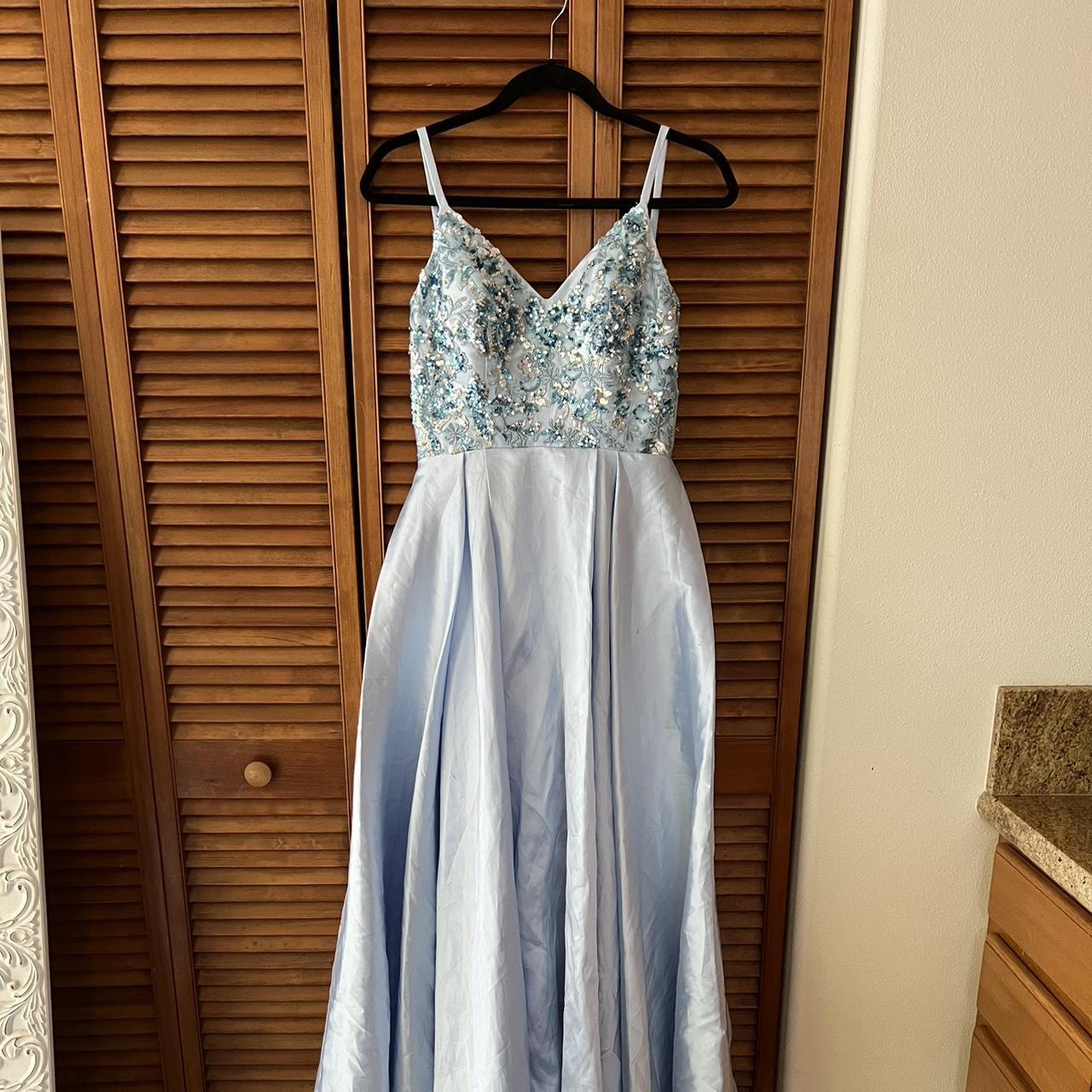 Used best sale quinceanera dresses