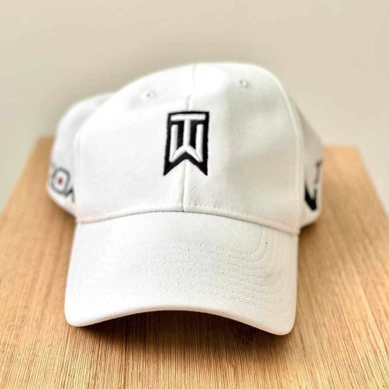 Nike 20xi Rare Tiger Woods Collection Hat - Depop