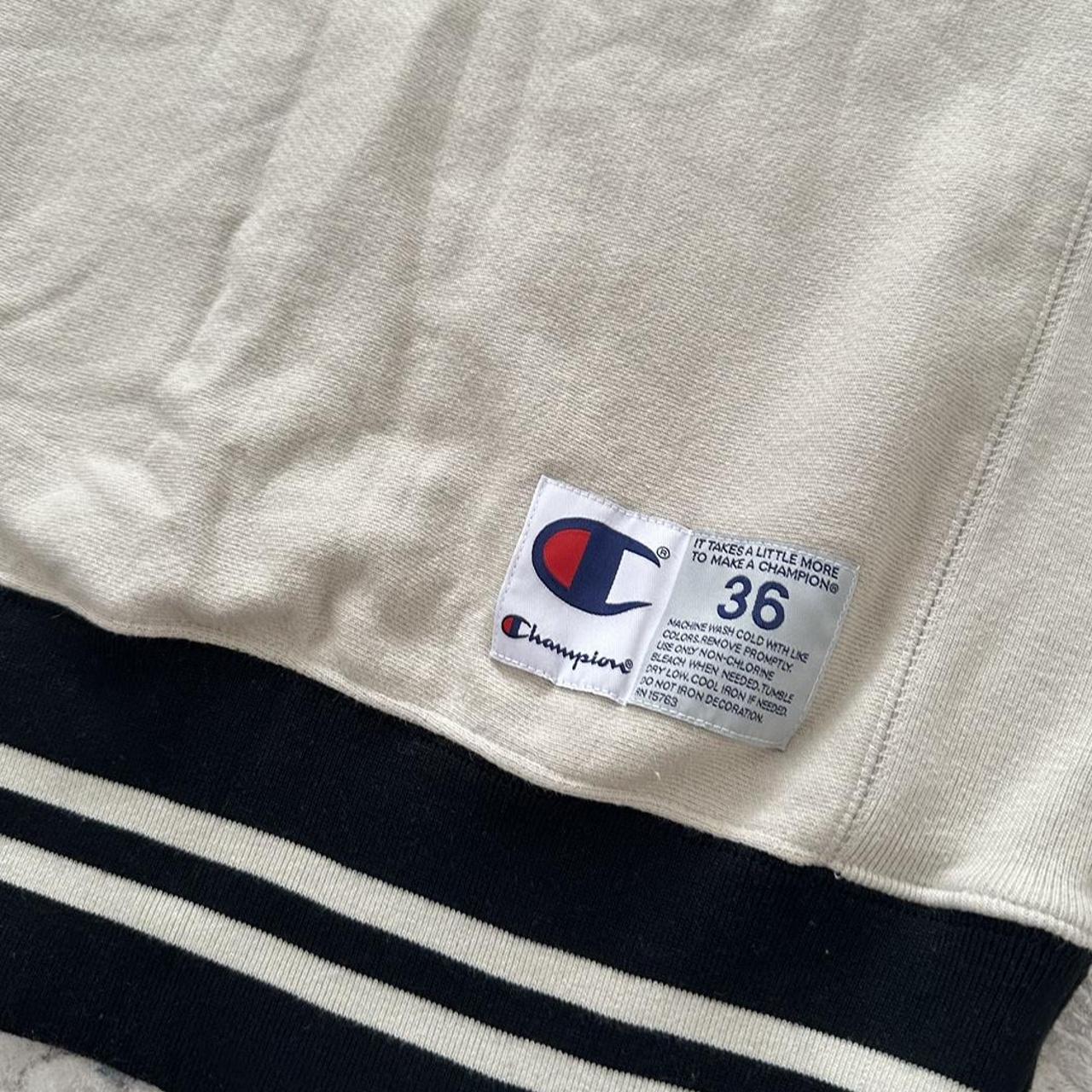 VINTAGE CHICAGO BEARS CHAMPION REVERSE WEAVE GRAY - Depop