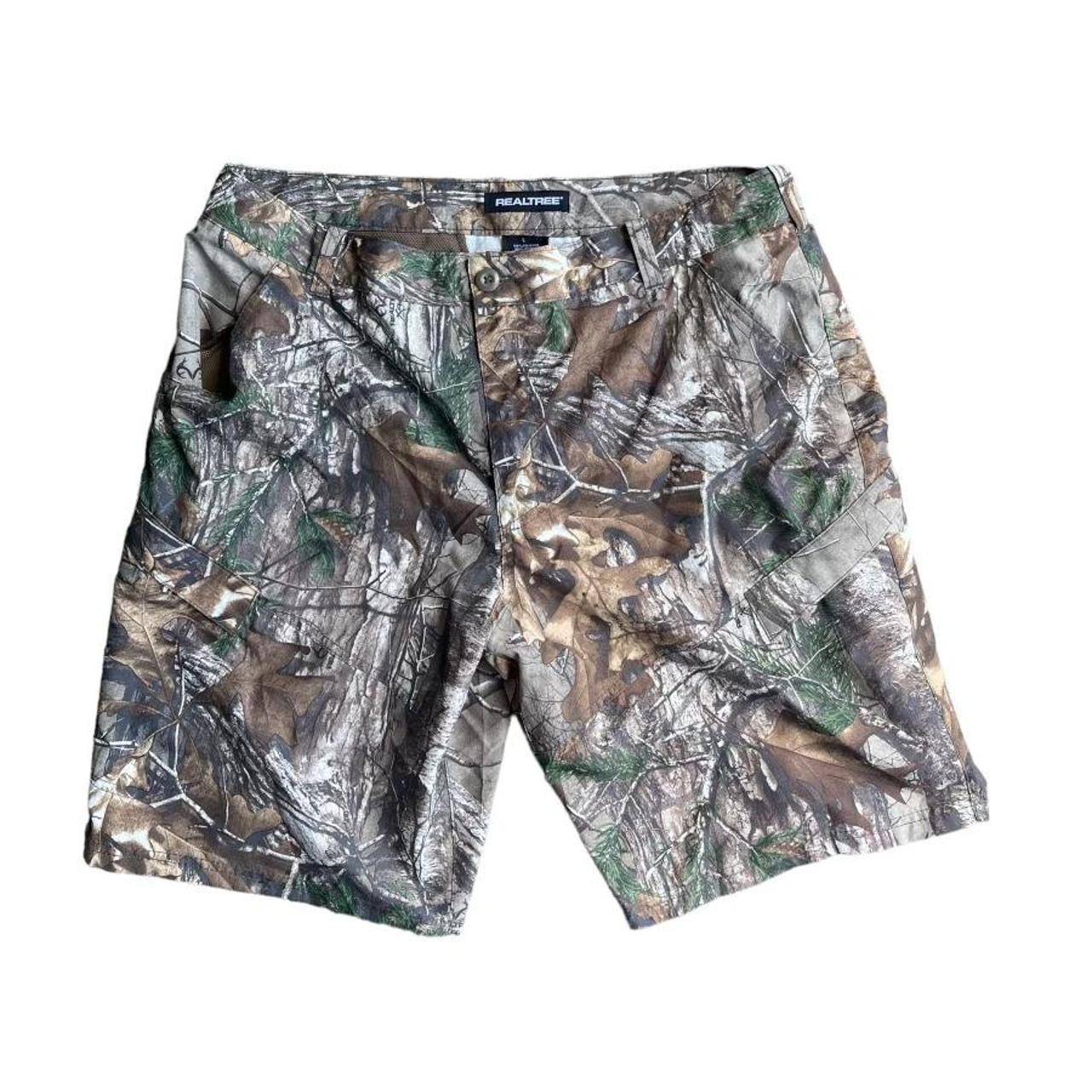 Real Tree Mossy Oak Shorts - Depop