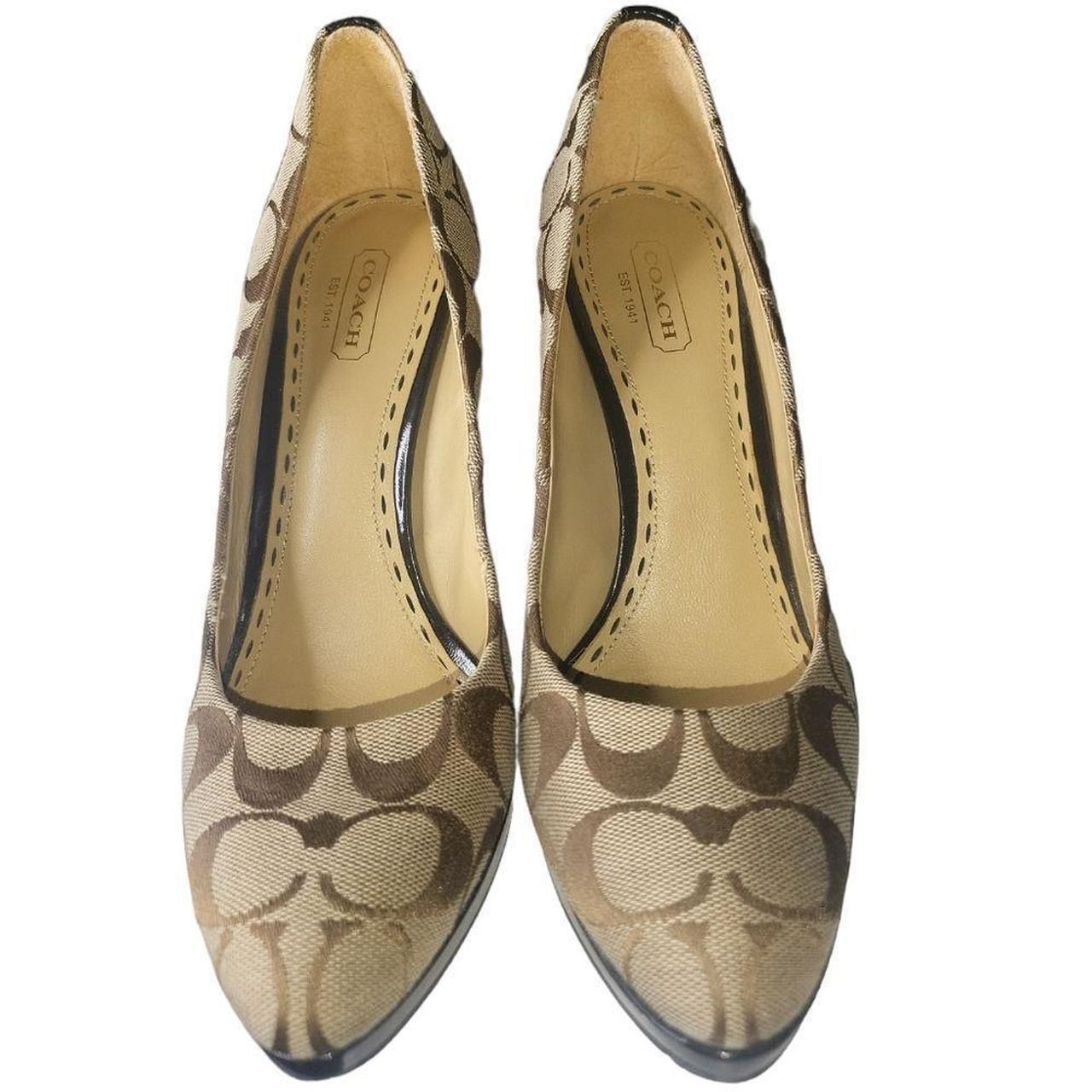 Coach cheap signature pumps