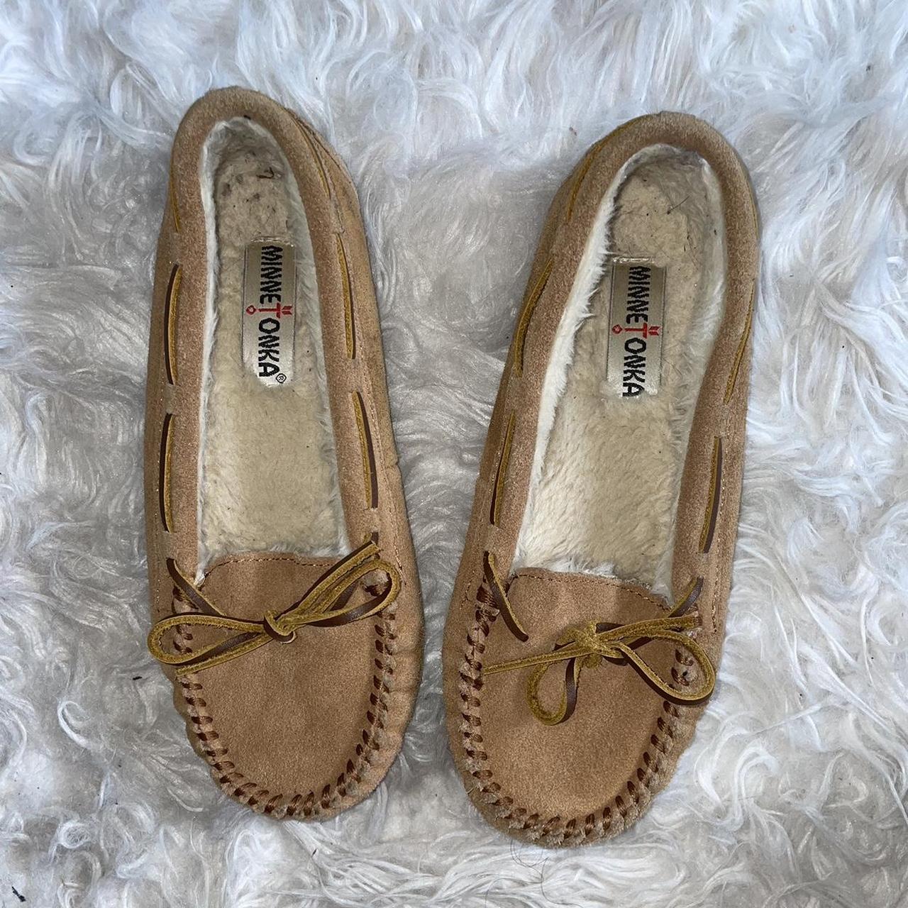 minnetonka slippers womens