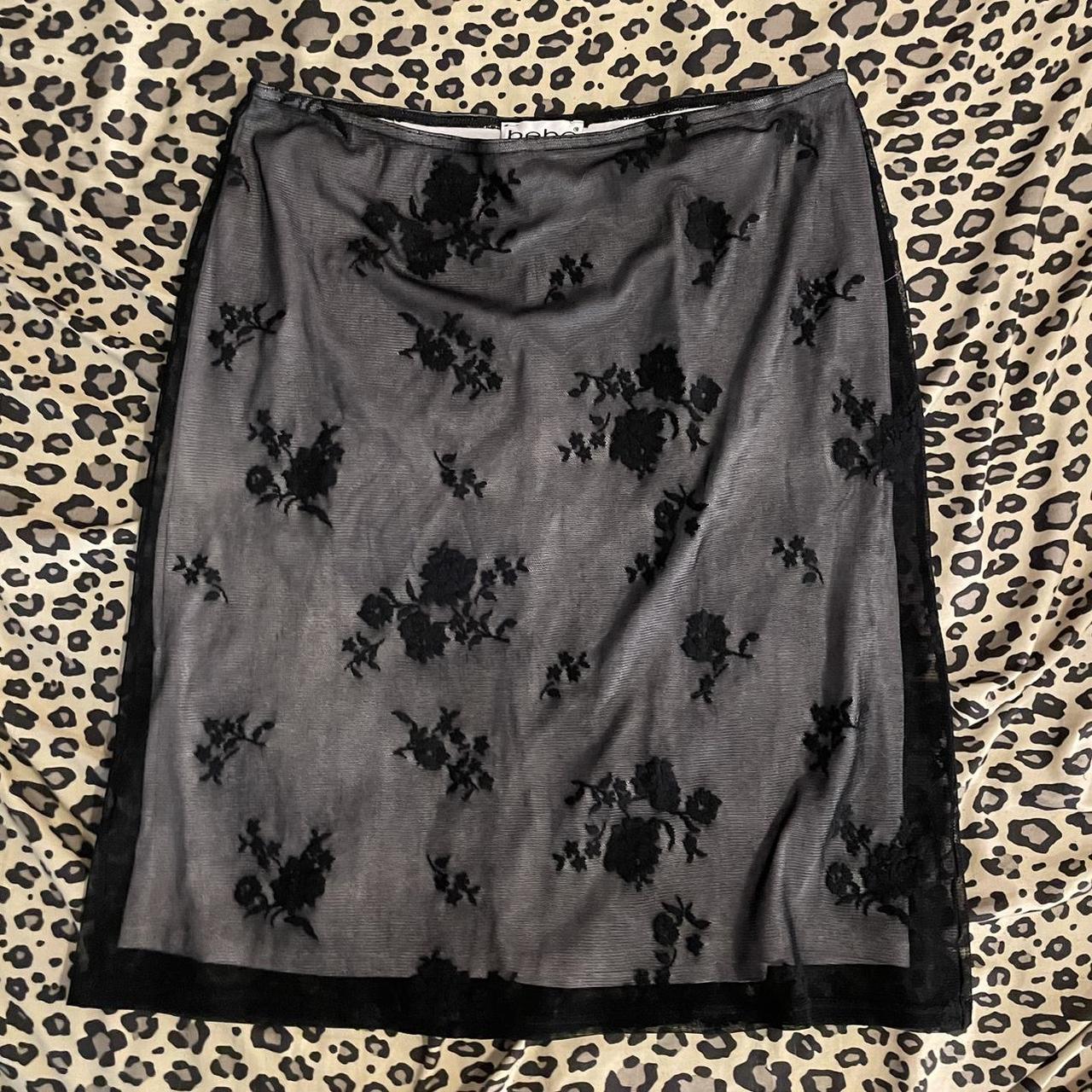 Bebe Women's Black and White Skirt
