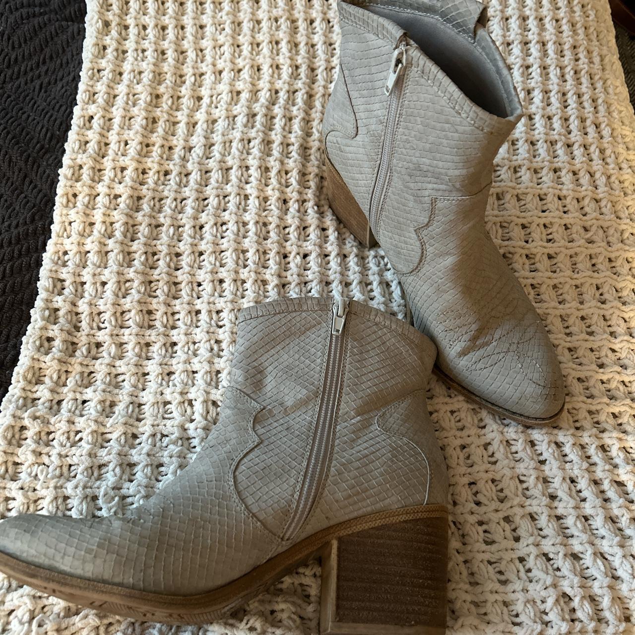 cowgirl boots from buckle! some wear/dirt in the... - Depop