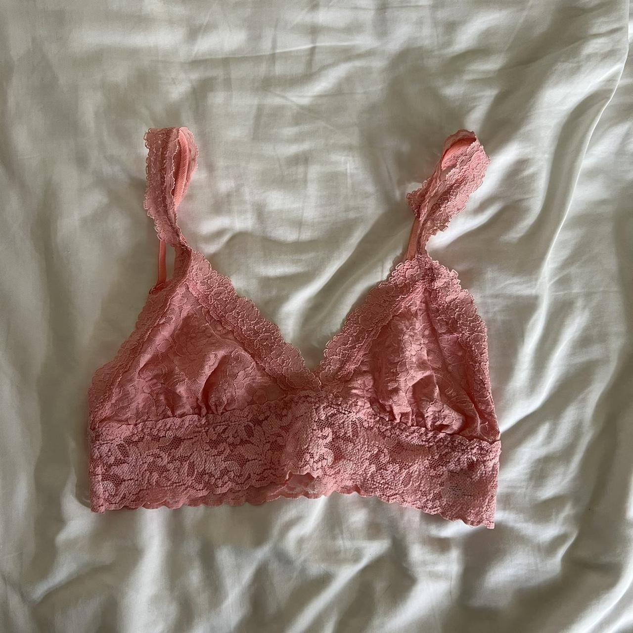 Sexy Under Boob Crop Top * Size Extra Small * Crop - Depop