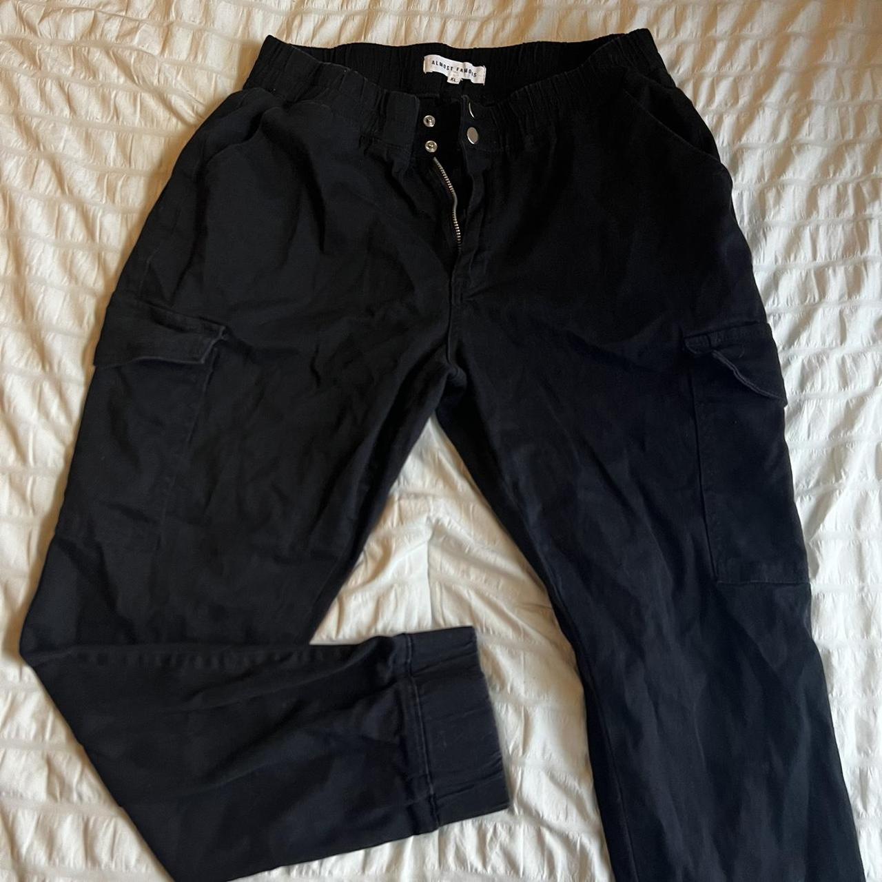 Black XL Cuffed Jogger Cargo Pants with... - Depop