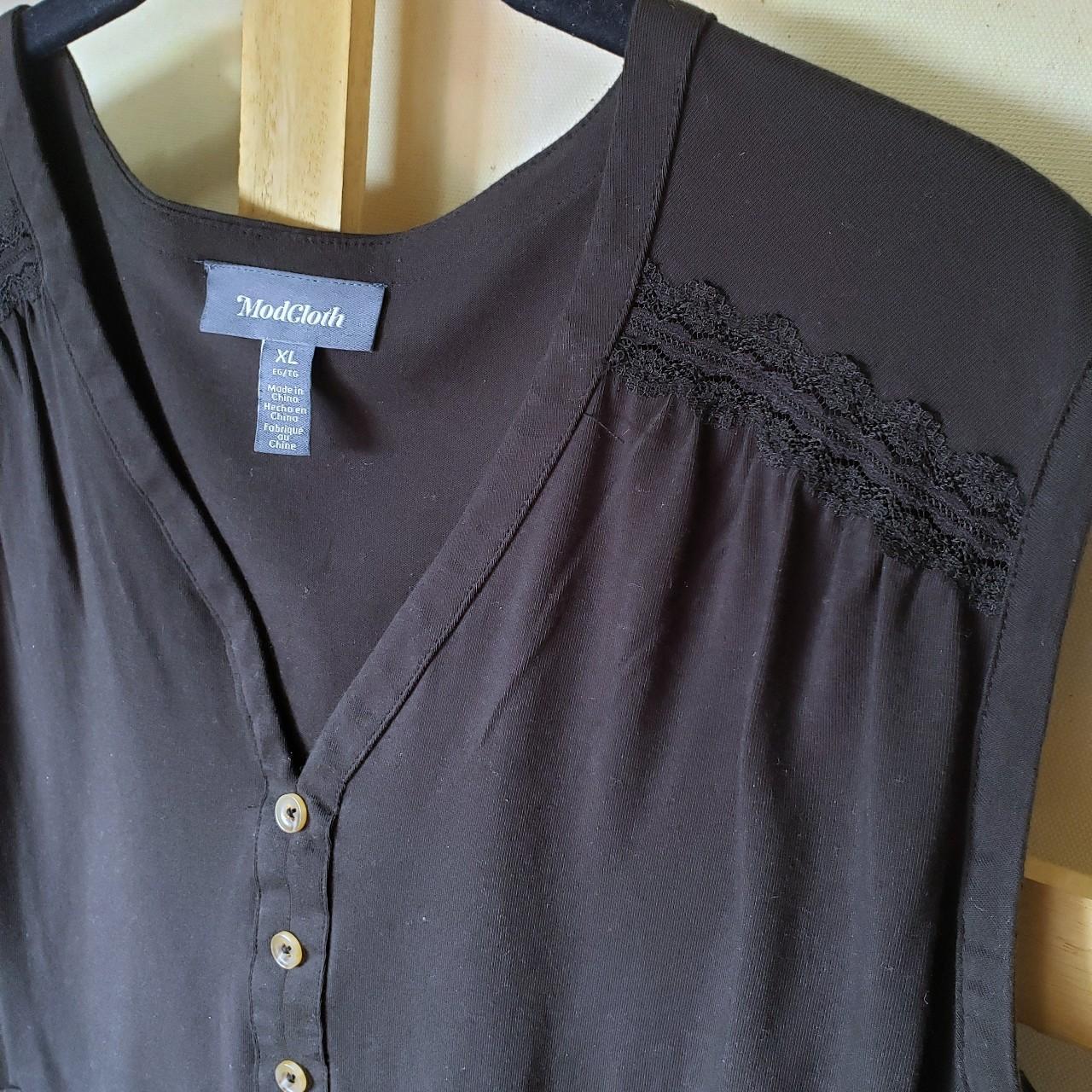 ModCloth Women's Black Blouse | Depop