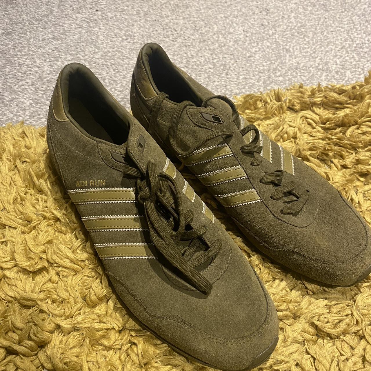 mens khaki adidas trainers