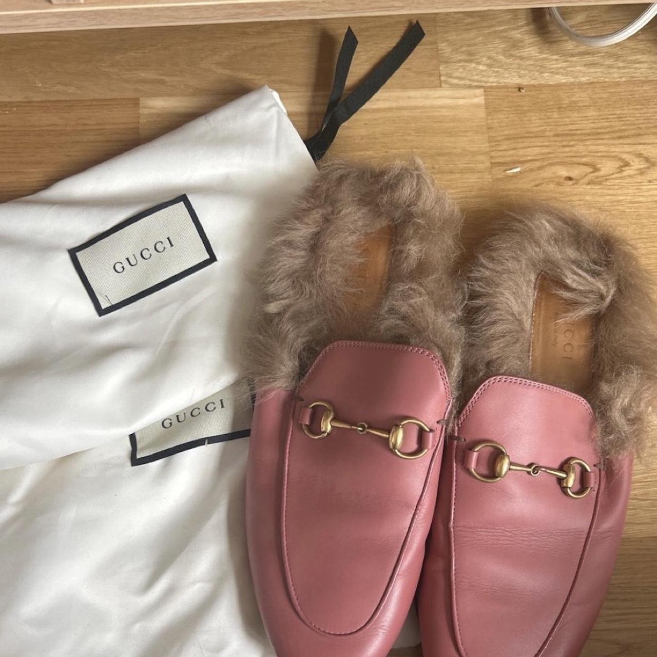 Gucci pink hot sale fur loafers