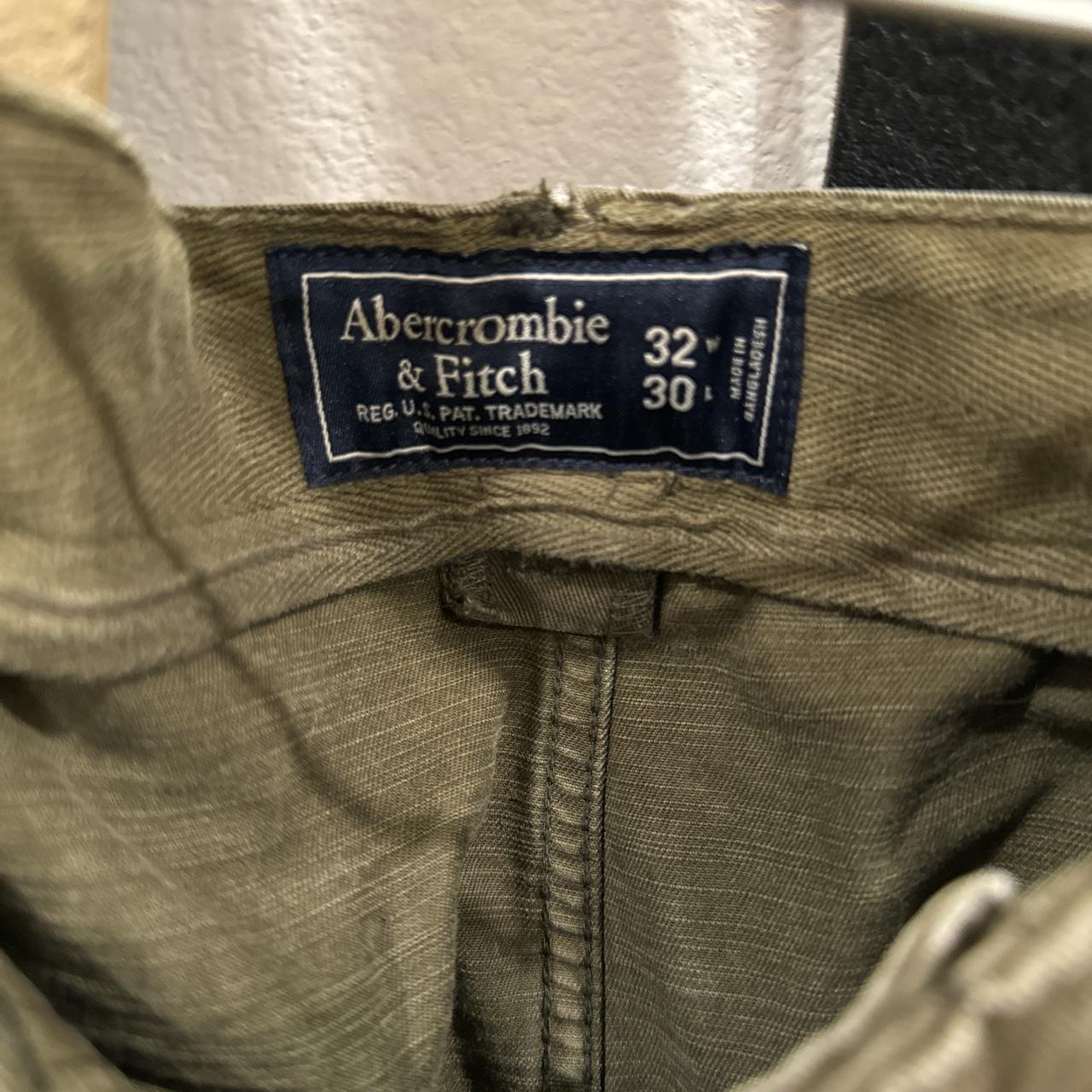 Green Abercrombie cargo pant jeans. W 32 L 30.... - Depop