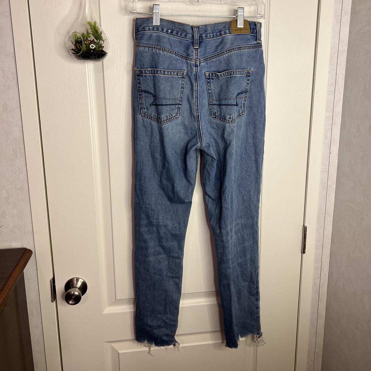 american eagle distressed jeans size 4 regular good... - Depop