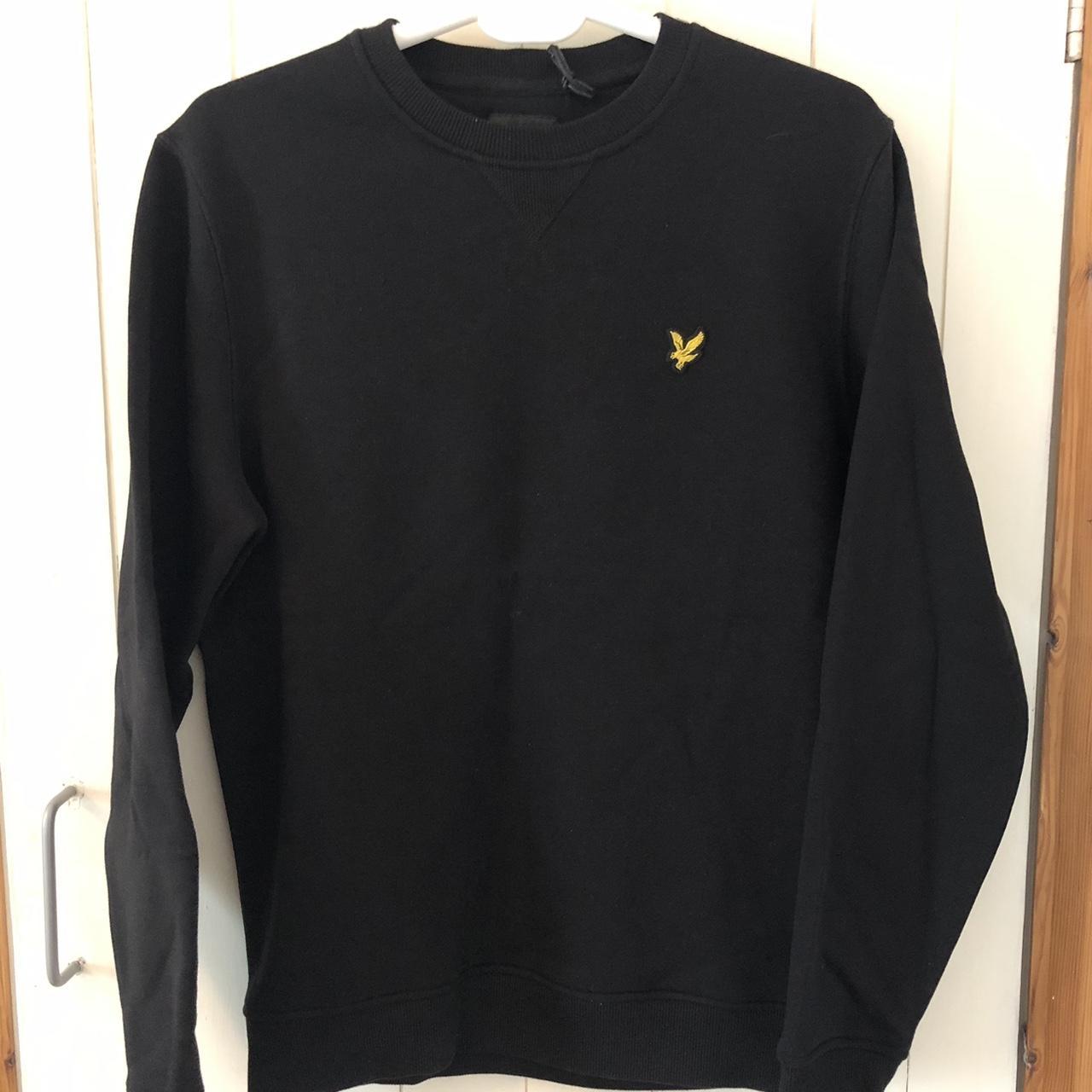 Lyle & Scott Women's Black Jumper | Depop