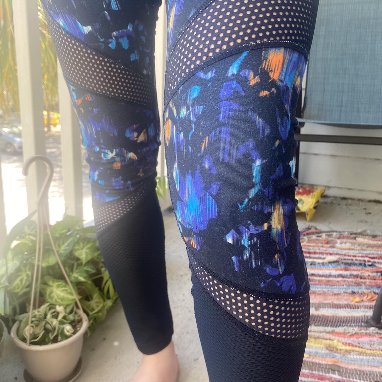 Zella leggings - Depop