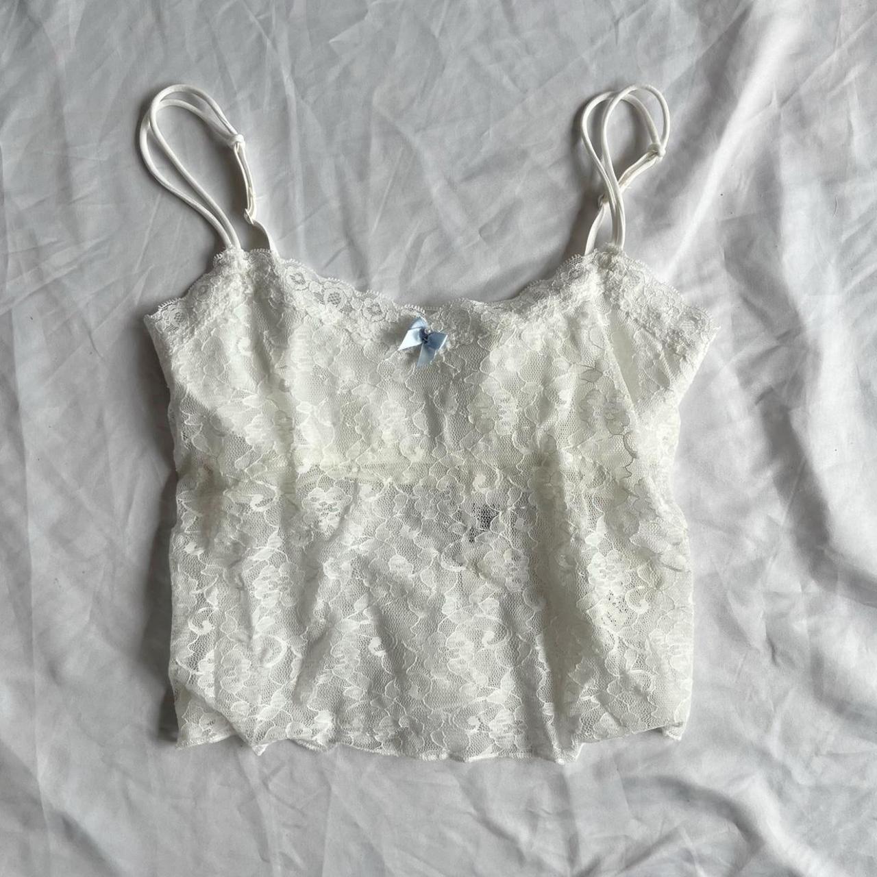 Glassons Women's White and Blue Crop-top | Depop