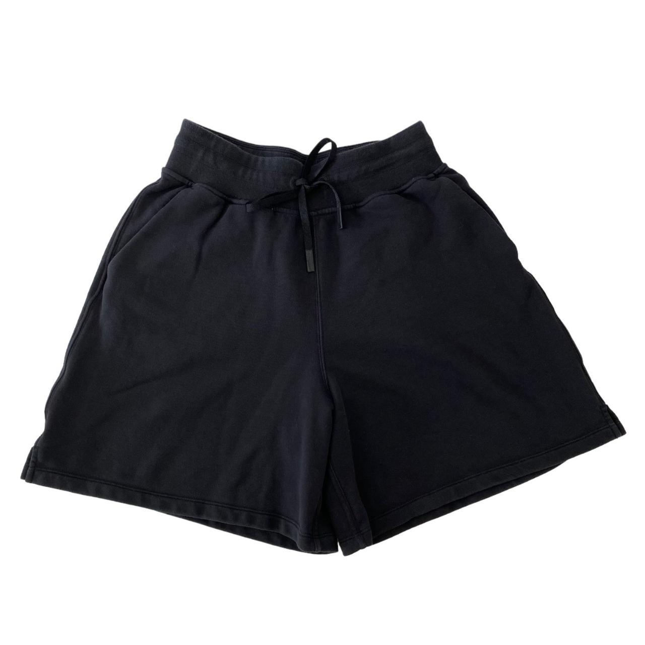 Lululemon Women's Black Shorts Depop