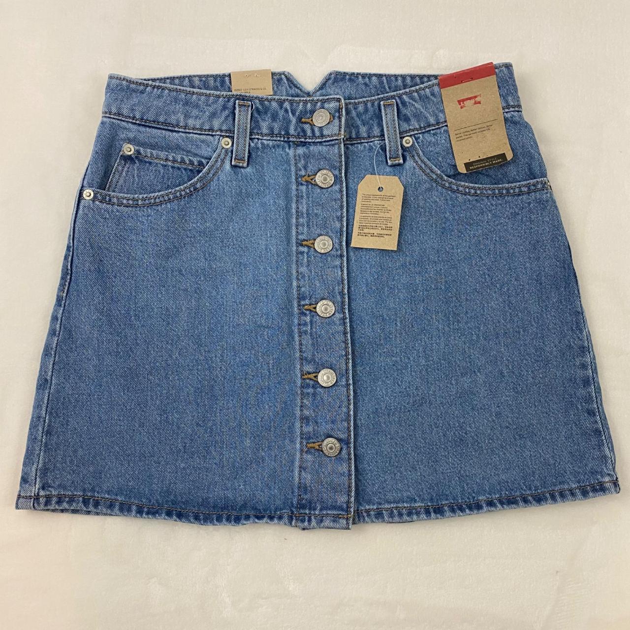 Levi's button front denim clearance skirt