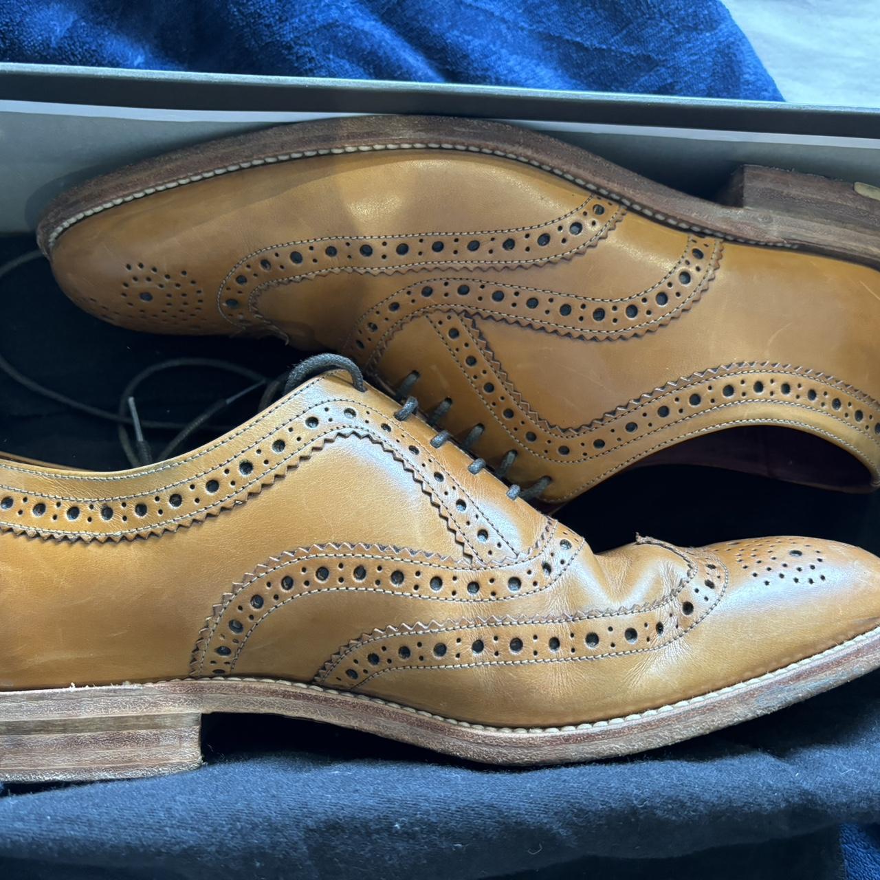 Loake Fearnley Tan shoes, Hand Made, Size
