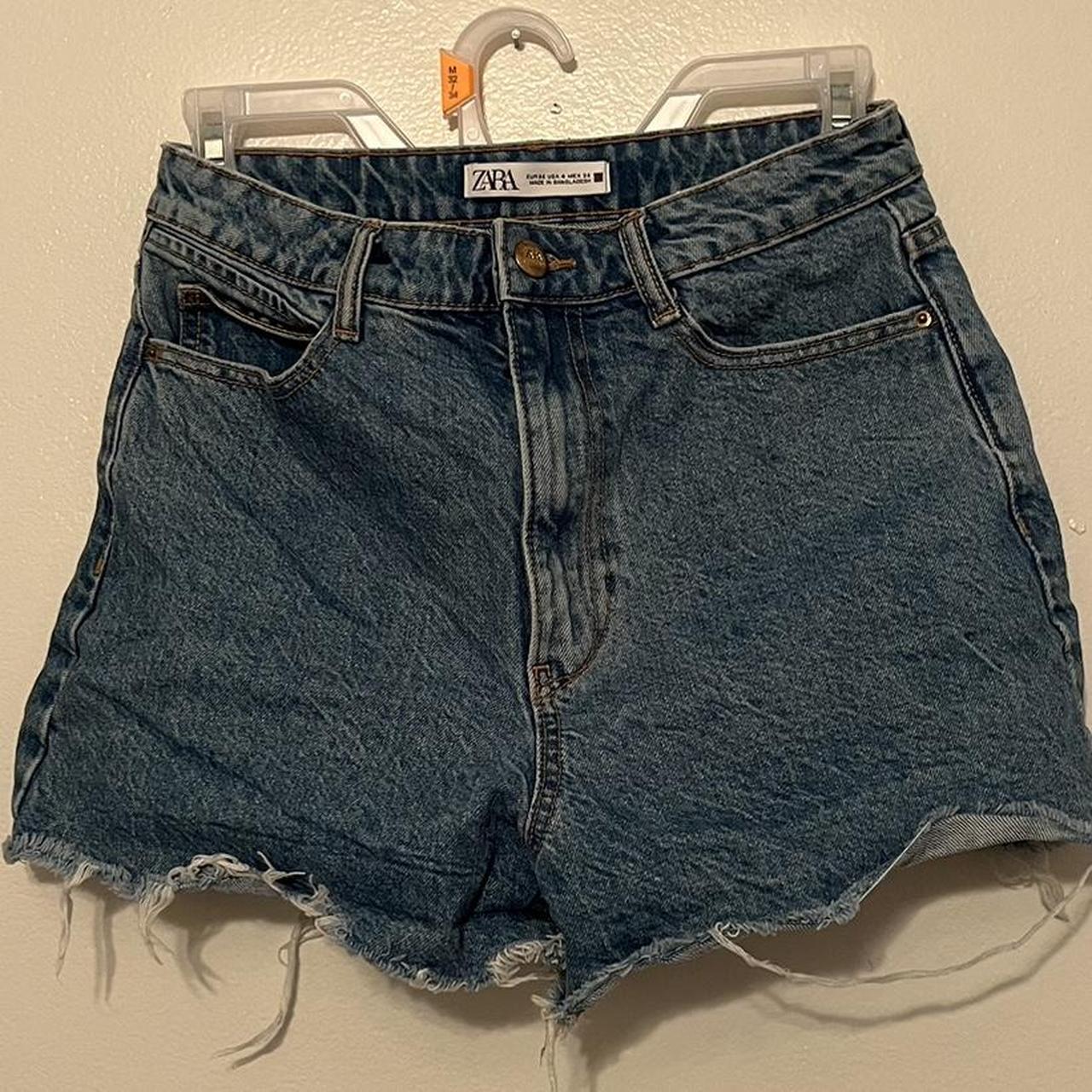 Zara Women's Blue Shorts