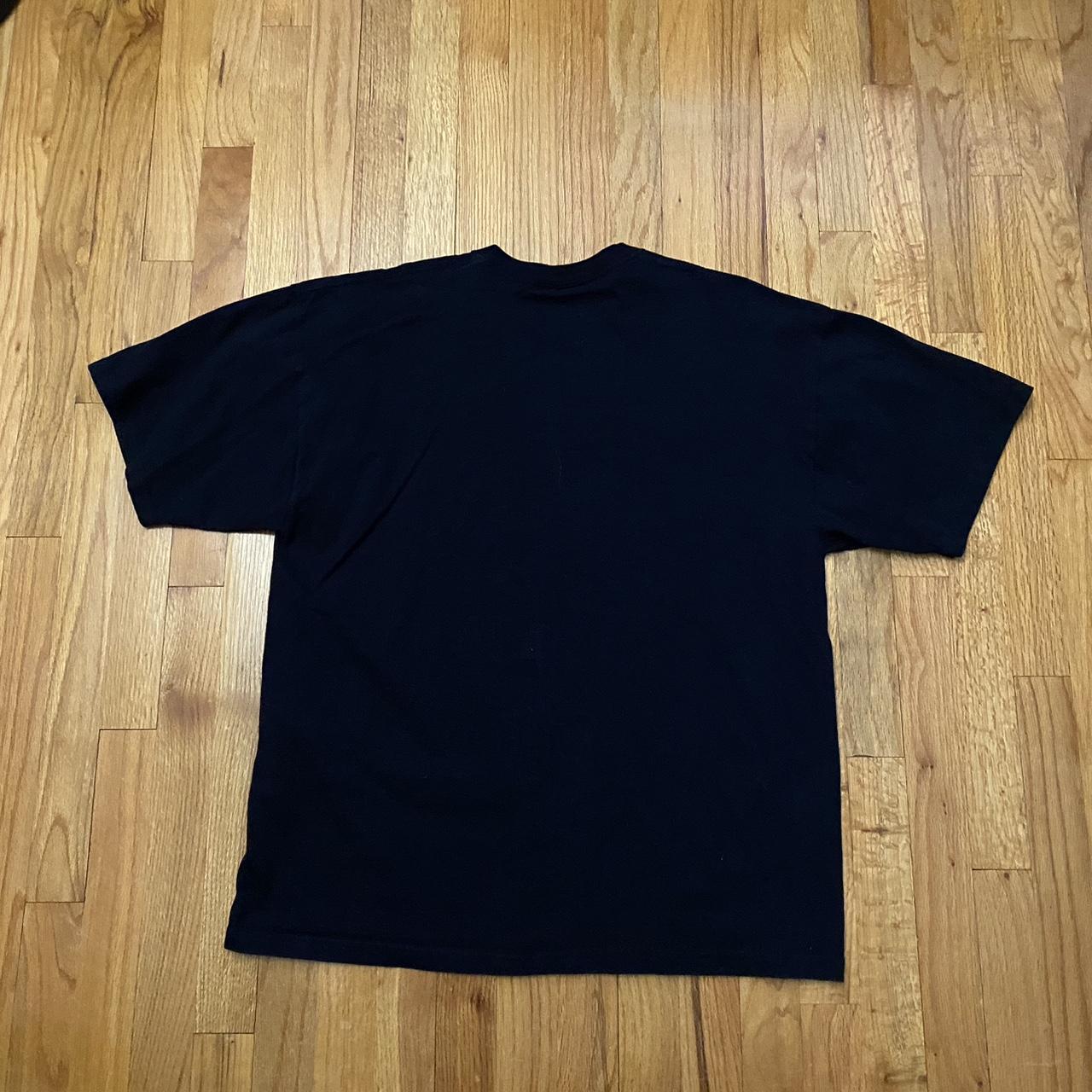 Men's Black and Red T-shirt | Depop