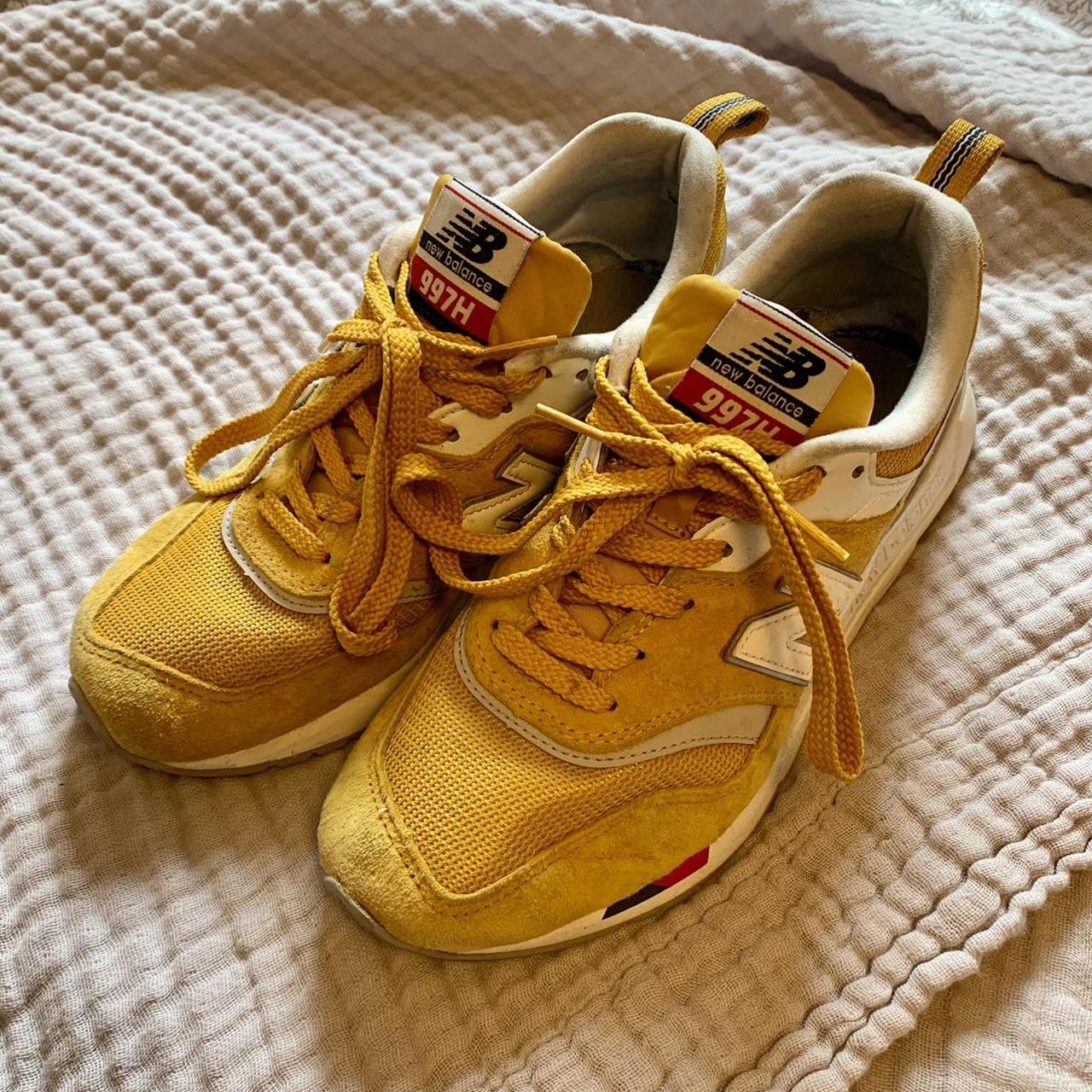 New balance 997 womens yellow online