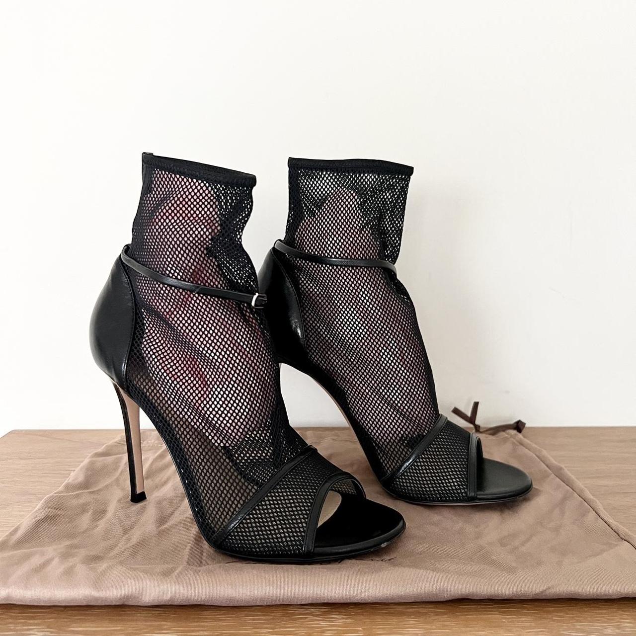 Gianvito rossi sales open toe booties