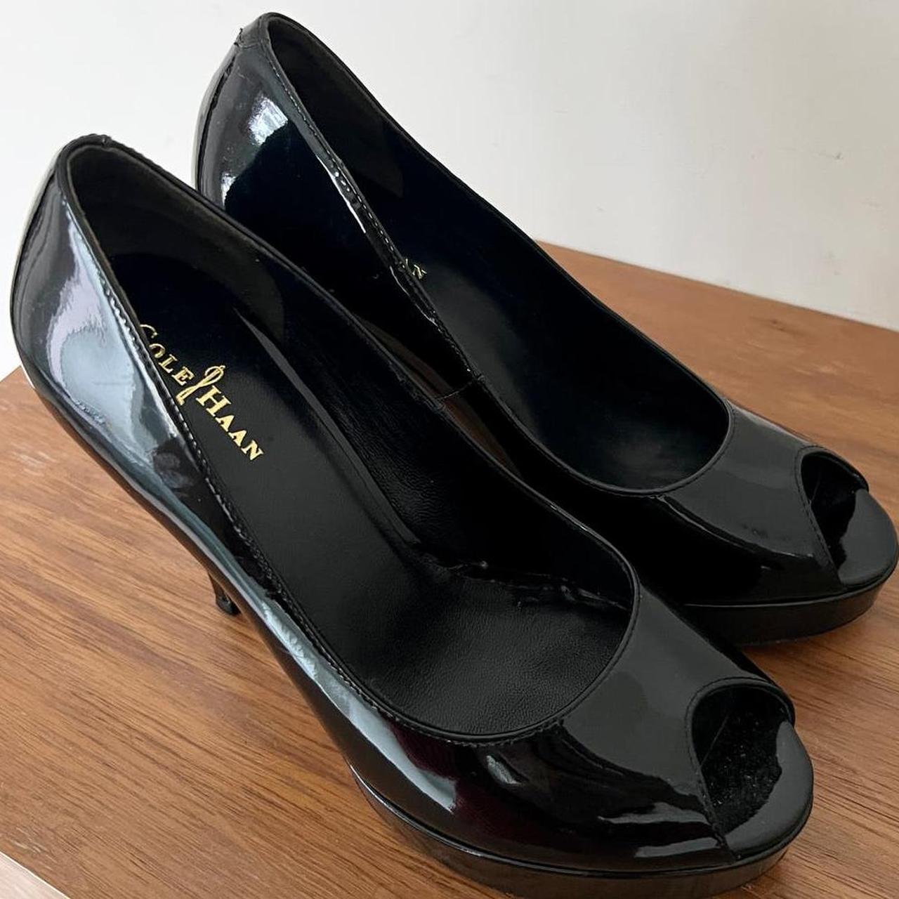 Cole Haan W14702 Anastasia City Sandal (B WIDTH) For Women, Women's  Fashion, Footwear, Heels on Carousell