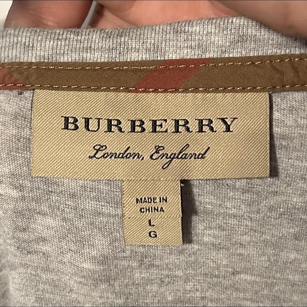 Burberry v-neck tee - Depop