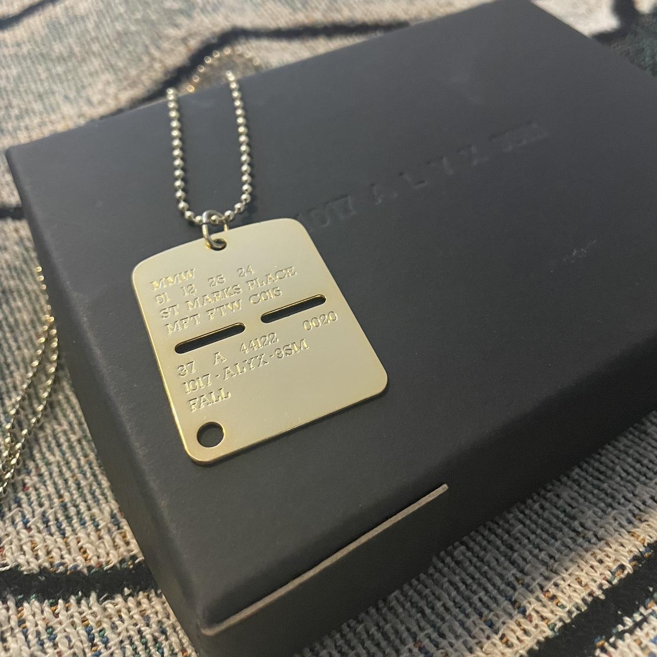 Alyx military tag Clearance