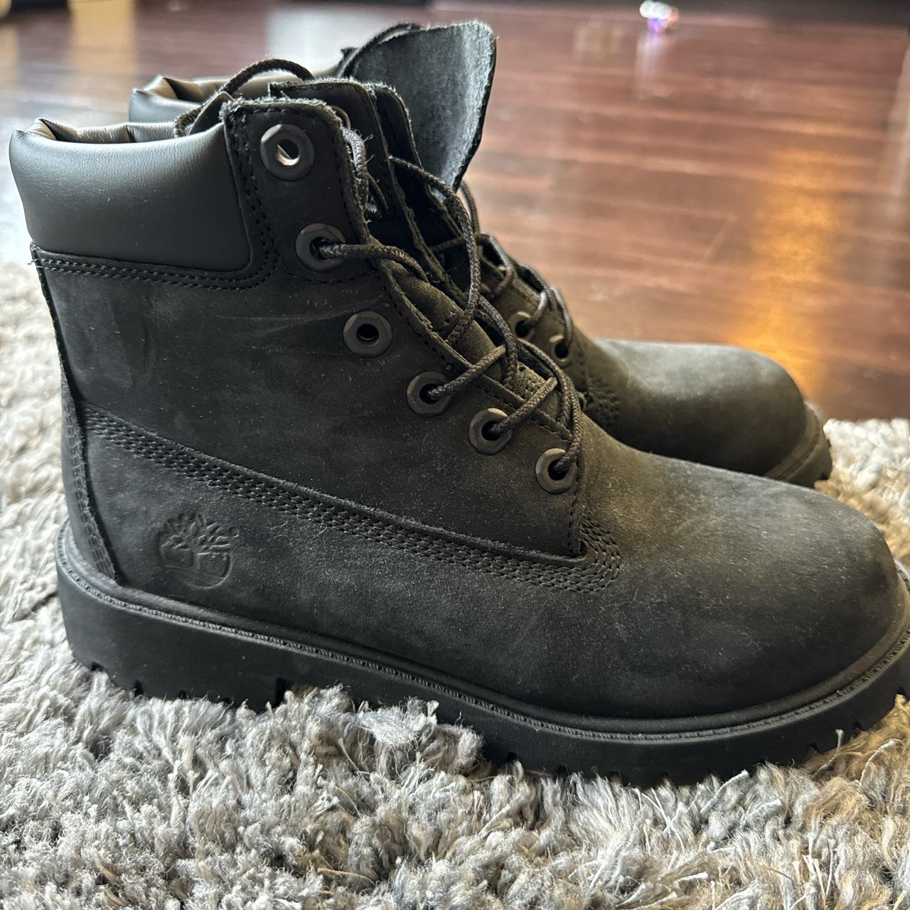 Black timberland store boots size 6