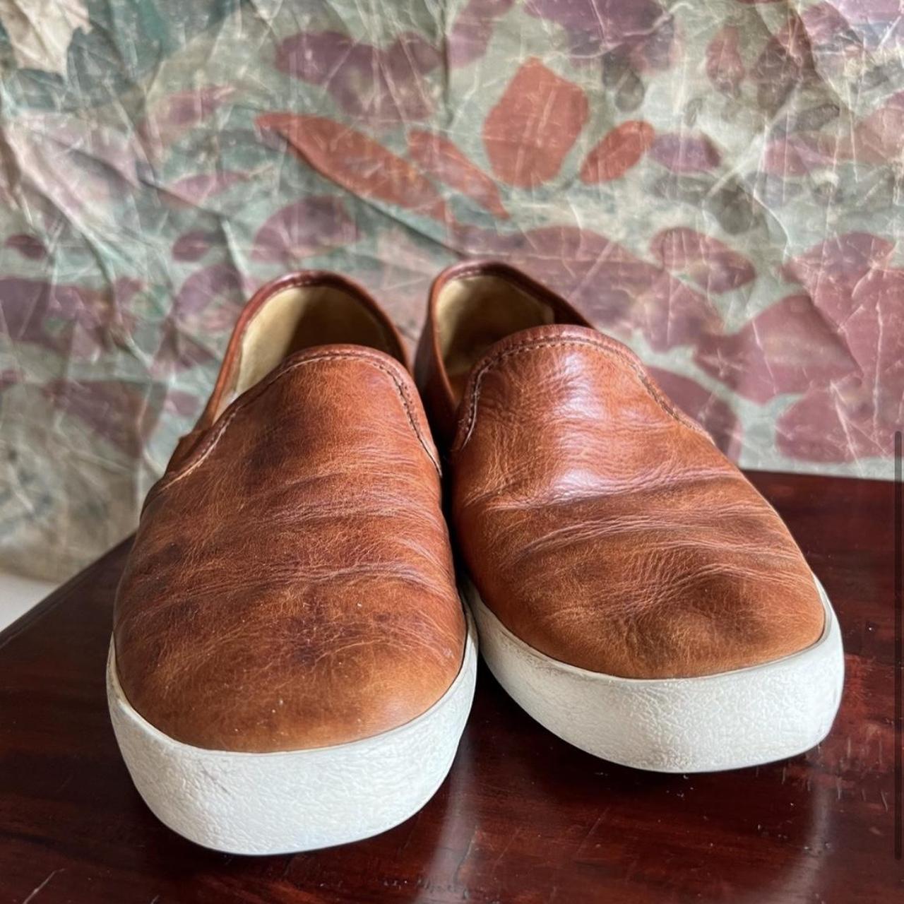 Frye dylan slip on 2024 cognac